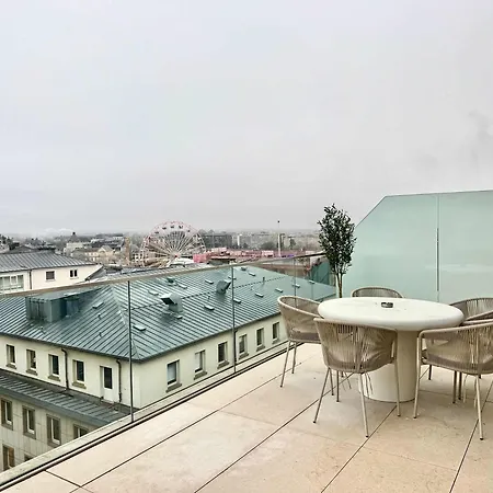 Voya Zenit-penthouse City Skyline W Concierge Apartment