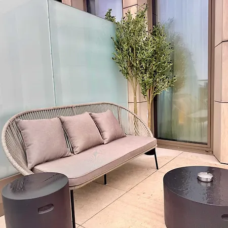 Voya Zenit-penthouse City Skyline W Concierge *